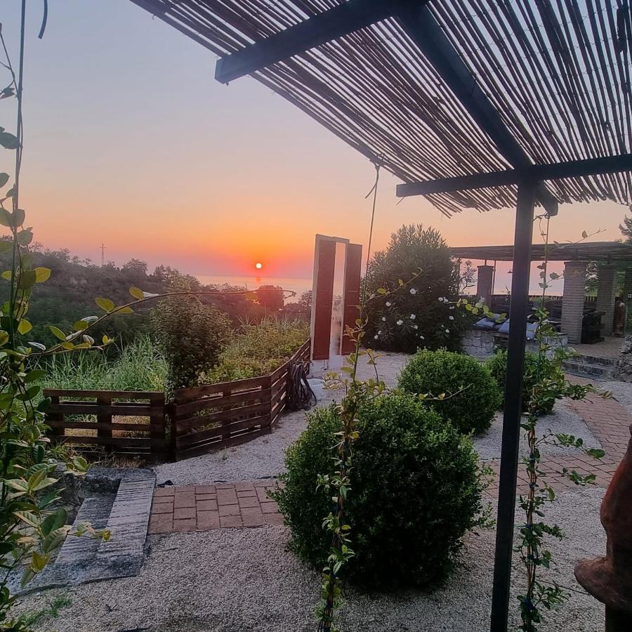 Casale Orgogliosa Hotel San Vito Chietino Eksteriør billede